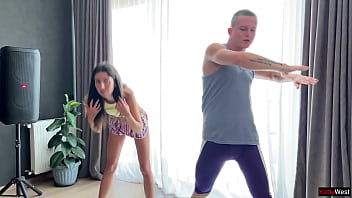 Preview 1 of College Ki Blue Film Sexy Hindi - Sucking my boyfriend&#039_s dick while getting fucked in the ass by a yoga instructor