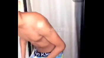 Preview 3 of Sexy Beby Tawit - Cremosinho Mostrando o Pau