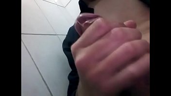 Preview 4 of Mother Nd Her Son Friend - Alguna chica de Arequipa para q me chupe la pinga ?