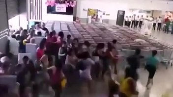 Preview 2 of She Loves Amwf - Bianca vai no anivers&aacute_rio do supermercado e olha no que a safada se meteu. Assista mais em XV Red