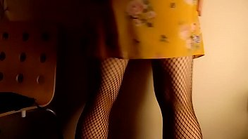 Preview 1 of Www Selly Sel - Golden Shower For Geordie Sissy Slut