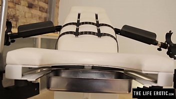 Preview 1 of Tun Tun Tun - Close up masturbation by raven with huge natural tits
