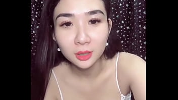 Preview 2 of From Girls Alone Sex - Một em m&aacute_u d&ecirc_ khoe v&uacute_