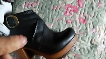 Preview 1 of Indian Tiresome - Tacones hermana