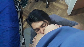 Preview 4 of Cum Inside Sandals - Me chupa el culo