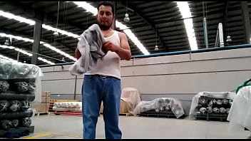 Preview 2 of Gokce Anh - en el trabajo de tecamachalco