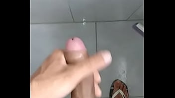 Preview 2 of Bangbros Creampie Xmaster - Heliopstr 87 - bahiano,  um pouco de Massagem