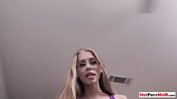 Preview 3 of Hot Arabic Girl Masterbation - Morning quickie with my naive bookworm MILF stepmother