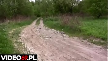 Preview 2 of B Fsexy - Polskie porno - Mamuśka robi loda na balkonie