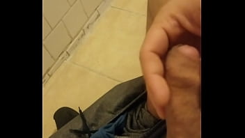 Preview 3 of English 3x Hot Video - A punto de pajearme