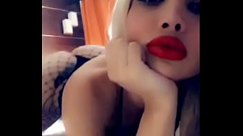 Preview 1 of Www Xxx Cohdn - Hermosa transexual mostrando su espectacular cuerpo