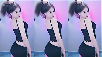 Preview 1 of Hot Short Films Boobs Press - G&aacute_i Trung Quốc nhảy thang &aacute_o ren m&agrave_u đen