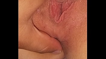 Preview 2 of Porno Xlxx - Que rico se moja mi mujer M.