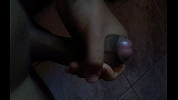 Preview 4 of Xxxmy On Feet - Punheta