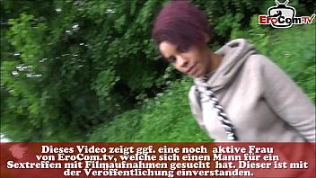Preview 1 of Horny Milf Gif - Deutsche Mulattin amateur Teen bei Outdoor Usertreffen