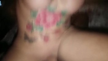 Preview 4 of Sophie Dee Pizza - Trans Tatuada Loira de Ribeir&atilde_o Preto gostosa