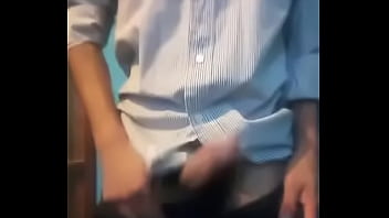 Preview 4 of Boy Jerk - Mostrando mi anaconda
