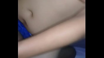 Preview 2 of Groping Boobs In Car - Una rica montadita