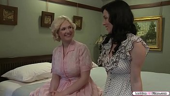 Preview 1 of Big Sop - Sexy blonde licked by her brunette bff