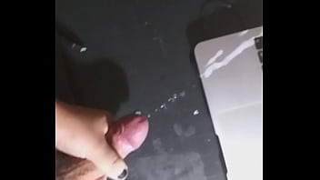 Preview 3 of Black Slut Ghetto - Me mastuebo y tengo una rica corrida
