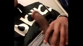 Preview 1 of Sinhala Kello Chu Karana Heti - Verification video