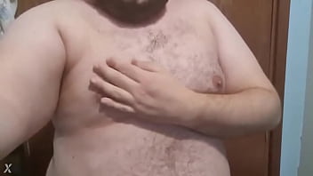 Preview 2 of Akka Badu - Mostrando meu corpo branco e bem gordinho