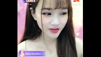 Preview 2 of Priya Rai Danny Mountain - Asian girl is so cute livestream Uplive
