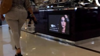 Preview 4 of Full Very Sexcy Girls - candid booty 3