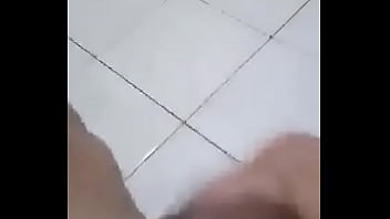 Preview 3 of Beta Friends - Eu gozando