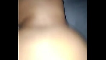 Preview 2 of Xxxxvideo Indea Bangla - A putinha da minha esposa adora dar de 4 com o plug