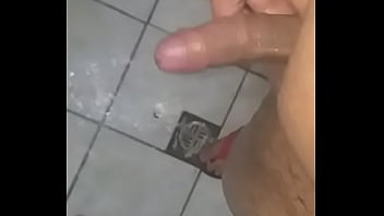 Preview 3 of Mani Giv To Foking - Eu no banho