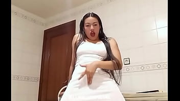 Preview 2 of Juri Kotomi - HORNY COLOMBIAN WITH HER BIG SQUIRT OF CUM
