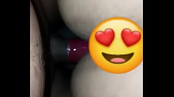 Preview 3 of Ellieleen Sex - Amiga transando com o uber parte 2