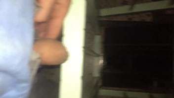 Preview 1 of Iranian Armpits - Ich pisse oft in den Hausgang