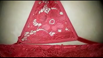 Preview 2 of Mom Callgirl - Angel fazendo surpresa para o espos modelo  com lingerie nova