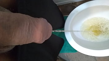 Preview 4 of Hd Sexdino - Uncut peeing