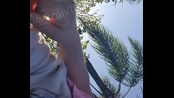 Preview 4 of 14 Eyre Girls Sex - De paseio... oops esqueci a calcinha
