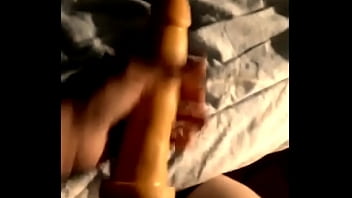 Preview 2 of Paja Dildo - Aquele pedido que n&atilde_o tem como negar