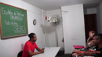 Preview 2 of Dorm Hot - Sacanagem na escolinha do professor badaro.  Rubens Badaro