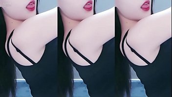 Preview 2 of Black Step Mom Boobs Big Jordi - G&aacute_i Trung Quốc nhảy vũ điệu rung m&ocirc_ng nứng lồn