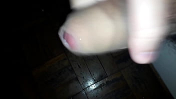 Preview 4 of Fake Txtei - batendo uma rapidinha..