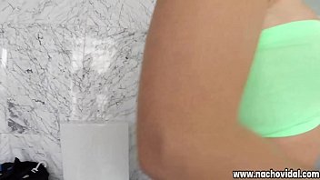 Preview 1 of Juwallery Sex - The great Argentine brings her giant tits and her huge round booty to the Nacho Vidal vestier. She greases her entire body,  then kneels down to suck the huge Spanish cock.