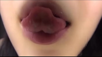Preview 1 of Cute Natural Cutie - 挑発しまくる卑猥なエロ舌！