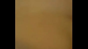 Preview 3 of Tomboy Sex And Boy - Otra vez la esposa de mi amigo le habla por celular y le pregunta as&iacute_ o m&aacute_s puta