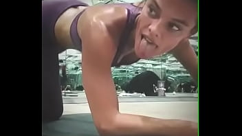 Preview 4 of Live Me Bgo - Nina Agdal