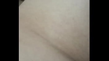 Preview 2 of Idnian Girl - esposa tomando dedada,  e mostrando o cuzinho gostoso