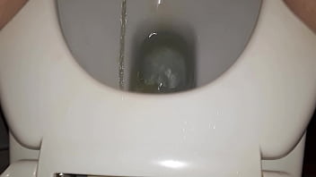 Preview 3 of Sel Pek Com - Nasse Toilette an der arbeit