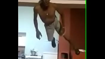 Preview 4 of Gujar Khan Calog Xxxx V - peter pan putasso com as pessoas que nao o deixam assistir futebol