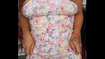 Preview 1 of Cute Explode - para fetichistas amantes de los vestidos / sin ropa interior