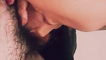 Preview 3 of Big Dick Pron Videos - Mi esposa se la chupa a otro hombre alfin